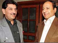 شجاعت اور فیصل صالح حیات