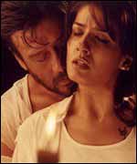 Jackie Shroff & Raveena Tandon in Sandhya 