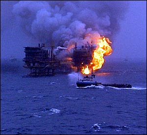 बॉम्बे हाई में आग