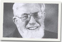 Y Tad Michael Tomkins