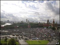 Multidão no Kremlim