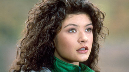 Photograph of Catherine Zeta Jones in Out Of the Blue