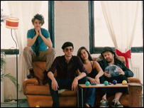 Magrão e a baixista Aristizabal 