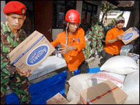 इंडोनेशिया में भूकंप से प्रभावितों को सहायता