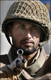 گزشتہ چند برسوں کے دوران پاکستانی فوج کو تشدد کے مختلف واقعات سے نمٹنا پڑا ہے