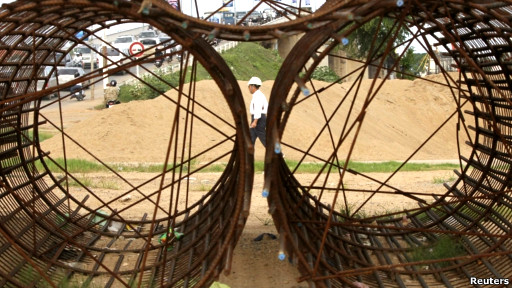 Công trường xây dựng của Trung Quốc tại Campuchia