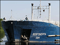 танкер типу 'Волгонефть', фото з вебсайту www.riverfleet.ru