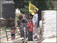 Crianças palestinas