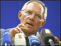 ولفگانگ شویبله، وزیر کشور آلمان، 