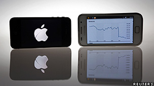 iPhone 4s e Galaxy Samsung. Reuters