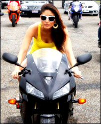 गोलमाल रिटर्न्स