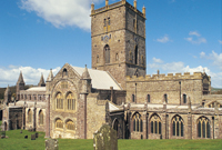 Eglwys Gadeiriol Tyddewi, © Bwrdd Croeso Cymru