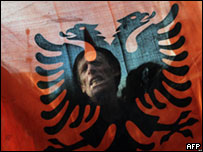 Статус самої провінції також може змінитися, попри опозицію з боку Сербії