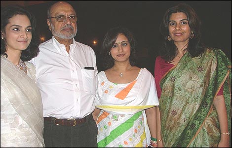 Rageshwari, Shyam benegal, Divya Dutta and  Deepa Sahii