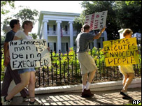 امریکہ میں سزائے موت کے خلاف مظاہرہ