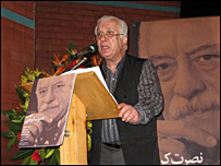 خسرو سینایی، کارگردان