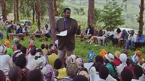 An outdoor 'gacaca' court in Rwanda