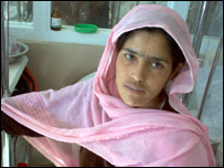 يوه ميرمنه چې کم خونه ده.