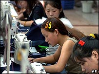 Trabalhadoras em confecção chinesa