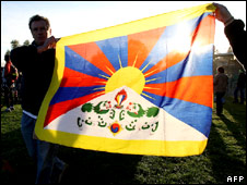 Công an Trung Quốc tin một lượng cờ có thể đã được xuất khẩu ra khỏi TQ