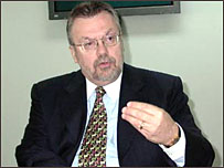 Đại sứ sắp mãn nhiệm Michael Marine (ảnh của VietnamNet)