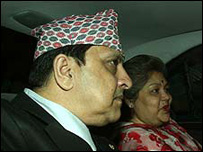 राजा ज्ञानेंद्र और उनकी पत्नी