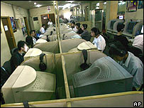 Çin'de internet cafe