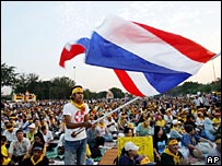 Tayland'da hükümet aleyhtarı gösteri