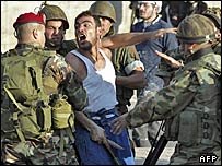 دانشجويان در بيروت