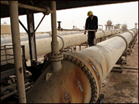 Khai thác dầu ở Iraq