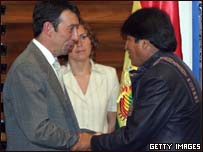 Jorge Martinoni, da empresa americana Vintage, e o presidente da Bolívia, Evo Morales