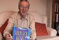 Roy Upton-Holder: Making Friends All Over the World