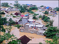 Lũ lụt tại Việt Nam (ảnh VietnamNet)