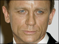 Daniel Craig