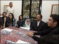 बिलावल, आसिफ़ ज़रदारी और बेनज़ीर की बेटियाँ