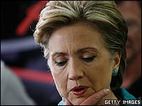 Campanha de Hillary tem muitas dívidas