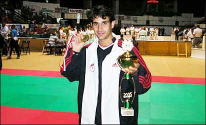 داوود فلاحت گر