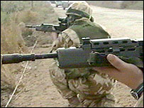 واحد بلک واچ در کرانه شرقی رود فرات