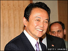 Ông Taro Aso