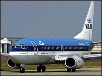 A KLM nega as acusações e diz que apóia investigação