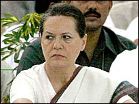 सोनिया गाँधी 
