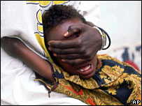 دختری در حال ختنه شدن در سومالی