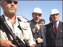 خلیل زاد، کرزئی