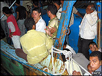 İtalya'nın Lampedusa Adası'na çıkan bir tekne