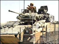 बसरा में ब्रितानी सैनिक