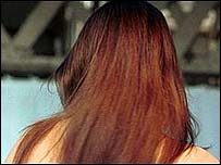 शराब पीने से शरीर में बने रसायन बाल में रहते हैं