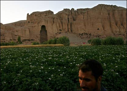  جای خالی پيکره بودا