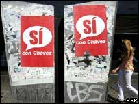 Manifestação pró-reformas constitucionais em Caracas nesta sexta-feira