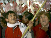 Defensores comemoraram nas ruas resultado do referendo