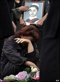 11 yaşındaki Alena Kubetseva'nın cenaze töreni